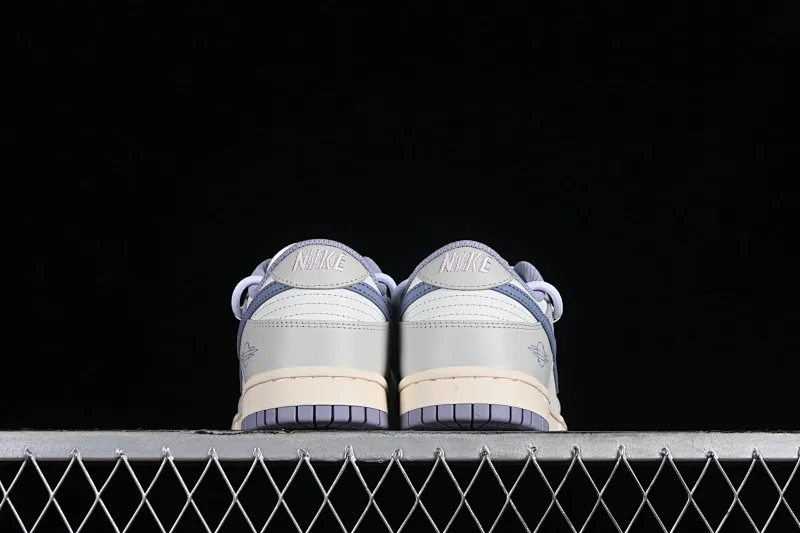 All Categories Nk SB Dunk Series Nk SB Dunk Low Low-top sneakers Nk Dunk Low Wisdom Fruit Purple Island interstellar dreamy feeling Small fresh style Purple SB low-top casual sneakers DD1503-500